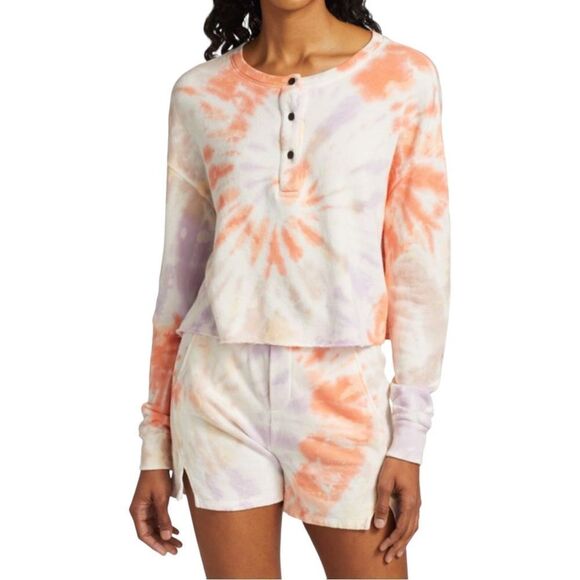N:Philanthropy Harleen Tie Dye Sweatshirt & Bee Tie Dye Shorts Set - Picture 16 of 16